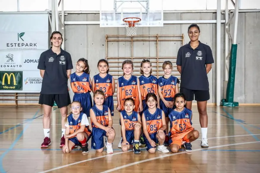 Debut del Prebenjamí en competició!